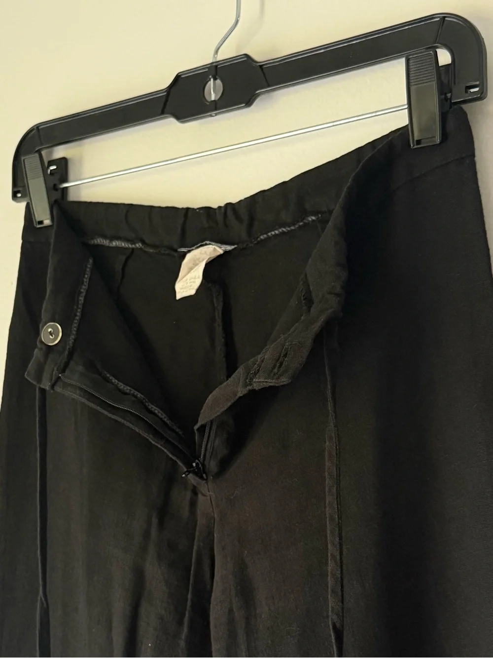 Women’s Black Drawstring Linen Blend Pants